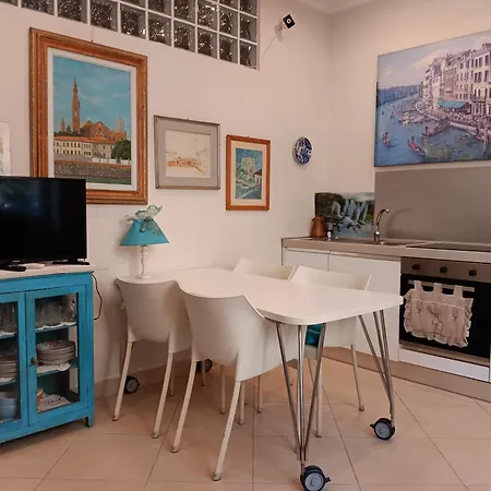 Apartment Seaside Sudio2 Viareggio